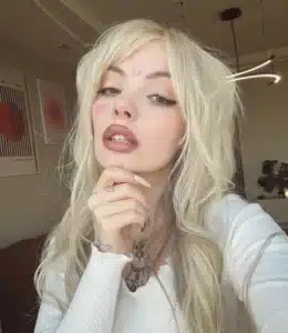 Даша Каплан