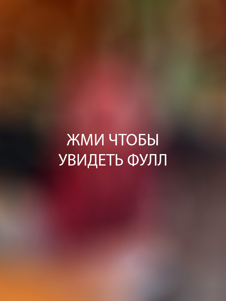 Lisara в студии в белье и высоких каблуках